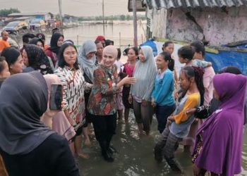 Rob Makin Parah, Bupati Kendal Upayakan Pembangunan Tanggul Laut 7 Rob Makin Parah, Bupati Kendal Upayakan Pembangunan Tanggul Laut