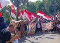 Desak Penutupan Tambang Ilegal, Warga Sukolilo Demo di Polresta Pati 15 Desak Penutupan Tambang Ilegal, Warga Sukolilo Demo di Polresta Pati