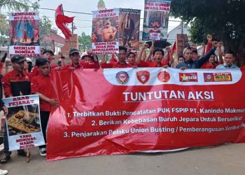 Ratusan Buruh Desak Diskop Jepara Terbitkan Bukti Serikat Pekerja
