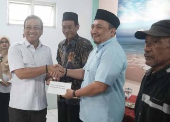 Ketua RT/RW di Pandukuhan Kraton Pekalongan dapat Banpot Rp 450 Ribu