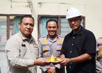 Bedah Rumah dan Beri Alkes, Firli Bahuri: Dharma Bakti Akpol 1990