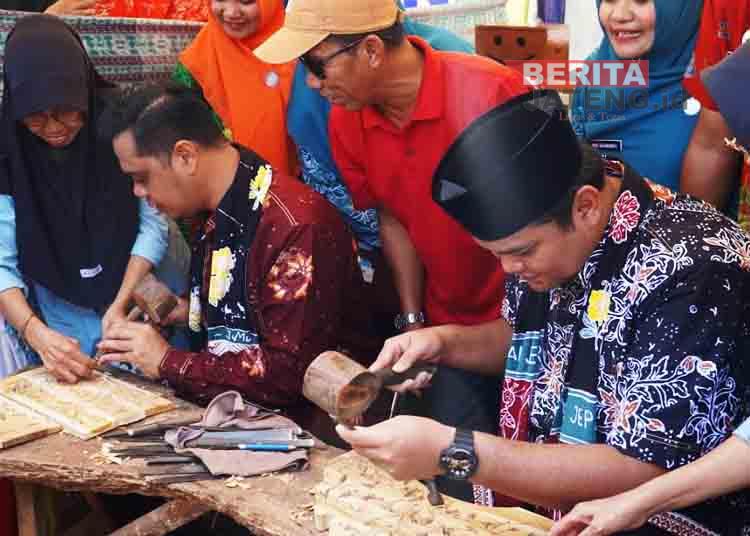 Mas Wiwit Tuntaskan Program Bupati Ngantor di Desa Edisi I di Krapyak Jepara 1 Mas Wiwit Tuntaskan Program Bupati Ngantor di Desa Edisi I di Krapyak Jepara