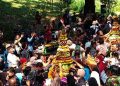 Tradisi Merti Dusun di Sendang Gambir Salatiga, Warga Berebut Gunungan 18 Tradisi Merti Dusun di Sendang Gambir Salatiga, Warga Berebut Gunungan