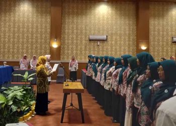 14 Tim Pembina Posyandu Kecamatan di Rembang Dilantik