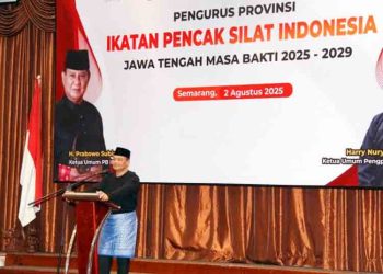 Gubernur Luthfi Minta Pencak Silat Masuk ke Kurikulum Sekolah di Jateng 4 Gubernur Luthfi Minta Pencak Silat Masuk ke Kurikulum Sekolah di Jateng