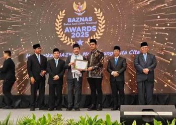 Bupati Jepara Raih Penghargaan Pendukung Gerakan Zakat di Baznas Awards