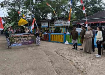 Hadiri Festival Gunung Prau, Bupati Kendal Ajak Warga Jaga Budaya Lokal
