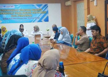 Pemkot Pekalongan Fasilitasi Pelatihan Pengembangan Usaha Bagi Pelaku UMKM