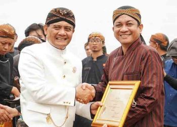 Kota Pekalongan Raih Penghargaan Kota Terbaik II dari Gubernur Jateng