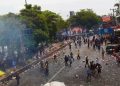 Berakhir Ricuh, Gas Air Mata Ditembakkan di Aksi Demo Pati 15 Berakhir Ricuh, Gas Air Mata Ditembakkan di Aksi Demo Pati