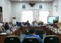 Rapat Pansus Hak Angket Kebijakan Bupati Pati ke-9 Dikawal Warga dan Ratusan Personel 16 Rapat Pansus Hak Angket Kebijakan Bupati Pati ke-9 Dikawal Warga dan Ratusan Personel