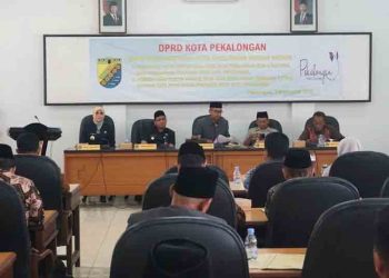 Gedung Rusak, DPRD Kota Pekalongan Gelar Rapat Paripurna di Gedung Diklat