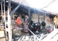 Tinjau 2 Lokasi Kebakaran di Lasem, Wabup Rembang Salurkan Bantuan 19 Tinjau 2 Lokasi Kebakaran di Lasem, Wabup Rembang Salurkan Bantuan