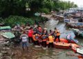 Pemuda yang Tenggelam di Laut Leran Rembang Ditemukan Tersangkut Bebatuan 15 Pemuda yang Tenggelam di Laut Leran Rembang Ditemukan Tersangkut Bebatuan