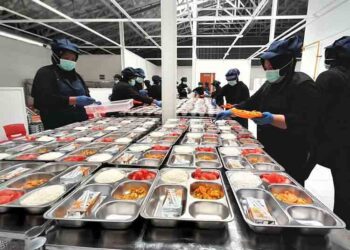 Bupati Blora Tegaskan Akan Laporkan Dapur SPPG Jika Porsi MBG Dikurangi 