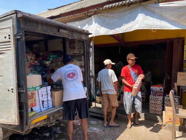 Relokasi Mandiri, Para Pedagang Pasar Ngawen Blora Mulai Kosongkan Lapak