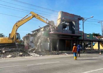 Dibangun Ulang, 131 Kios Pasar Ngawen Blora Dirobohkan