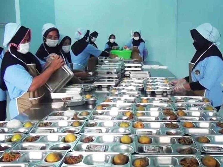 Cegah Keracunan, Pemkab Demak Dorong SPPG Sajikan MBG Berkualitas 1 Cegah Keracunan, Pemkab Demak Dorong SPPG Sajikan MBG Berkualitas