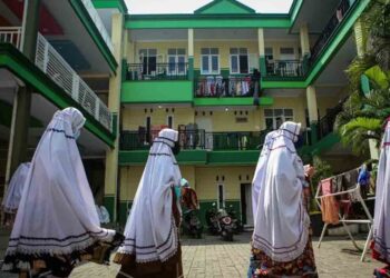 Tayangan Viral Trans7 Soal Pesantren, Begini Tanggapan KPID Jateng 4 Tayangan Viral Trans7 Soal Pesantren, Begini Tanggapan KPID Jateng