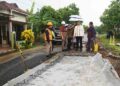 Jalan Perbatasan Jepara-Demak di 3 Desa Dibeton dengan Dana Rp5,87 Miliar 2 Jalan Perbatasan Jepara-Demak di 3 Desa Dibeton dengan Dana Rp5,87 Miliar