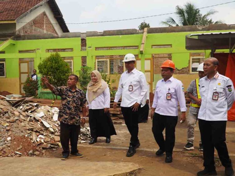 96 SD-SMP di Jepara dapat Anggaran Revitalisasi Sekolah Senilai Rp45 Miliar 1 96 SD-SMP di Jepara dapat Anggaran Revitalisasi Sekolah Senilai Rp45 Miliar