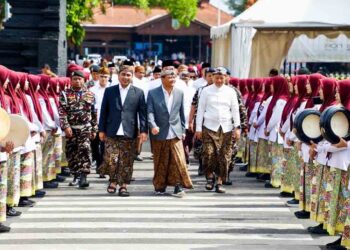 Momen Hari Santri, Cek Kesehatan Gratis dan Speling Digelar di Kudus 6 Momen Hari Santri, Cek Kesehatan Gratis dan Speling Digelar di Kudus