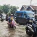Pantura Pati-Rembang Direndam Banjir, Arus Lalu Lintas Macet 8 Pantura Pati-Rembang Direndam Banjir, Arus Lalu Lintas Macet