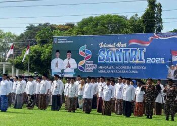 Santri di Kabupaten Rembang Diminta Kuasai Teknologi Hingga Bahasa Asing 4 Santri di Kabupaten Rembang Diminta Kuasai Teknologi Hingga Bahasa Asing