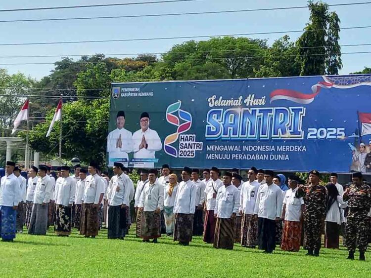 Santri di Kabupaten Rembang Diminta Kuasai Teknologi Hingga Bahasa Asing 1 Santri di Kabupaten Rembang Diminta Kuasai Teknologi Hingga Bahasa Asing