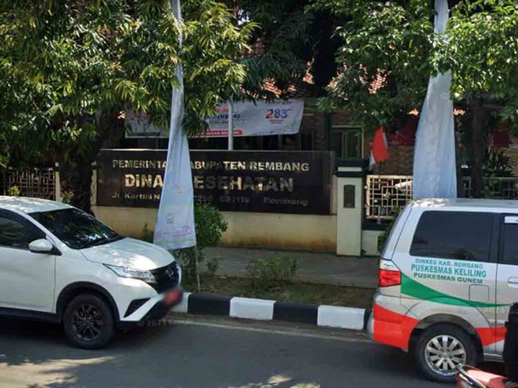 4.137 Anak Perempuan di Rembang Diberi Vaksin HPV Gratis
