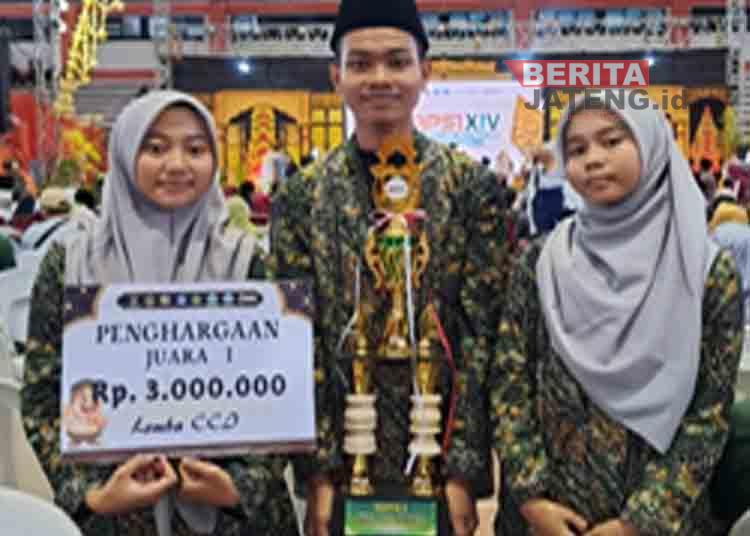 Siswa SMPN 2 Rembang Raih Juara 1 Bidang CCI di Ajang MAPSI Tingkat Jateng 1 Siswa SMPN 2 Rembang Raih Juara 1 Bidang CCI di Ajang MAPSI Tingkat Jateng