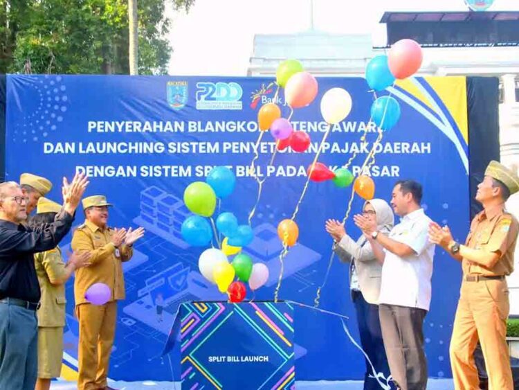 Wali Kota Salatiga Luncurkan Aplikasi Lokapasar untuk Belanja Pemkab