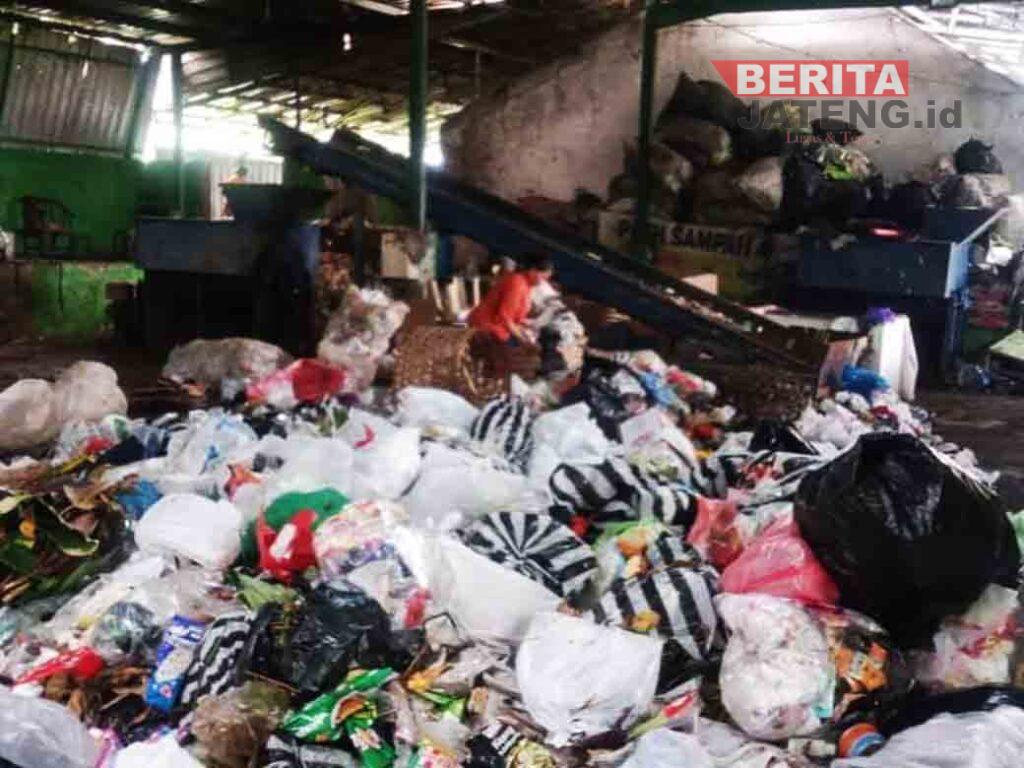 TPA Ngronggo Penuh, Pemkot Salatiga Dorong Pengelolaan Sampah di Tingkat Hulu 1 Salatiga 10