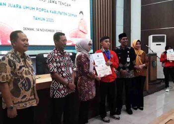 Pemkab Demak Beri Penghargaan ke Atlet Berprestasi di Popda Jateng 2025