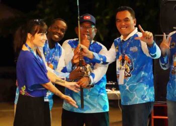 Wisatawan Asing Ikut Kompetisi Memancing di Karimunjawa StrikeFest di Jateng