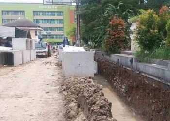 Telan Anggaran Rp2,3 M, Perbaikan Drainase di Alun-alun Kayen Capai 30 Persen
