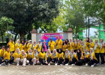 PGRI Ranting 2 Cabang Kaliori Rembang Peringati HUT PGRI dan HGN