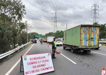 Blora Batasi Kendaraan Berat Sumbu Tiga Jelang Nataru