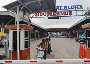 Retribusi E-Parkir di Pasar Sidomakmur Blora Diprediksi Capai Rp1,8 M