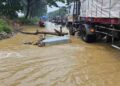 Usai Diperbaiki BNPB, Tanggul Kali Ombo Jebol Lagi Rendam Jalan Pantura Pati
