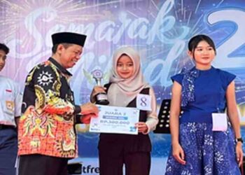 Astya Levi, Siswi SMPN 1 Kaliori Raih Juara 2 Menyanyi di Muhira Idol 2025