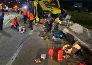 15 Penumpang Meninggal dalam Kecelakaan Bus di Exit Tol Krapyak Semarang