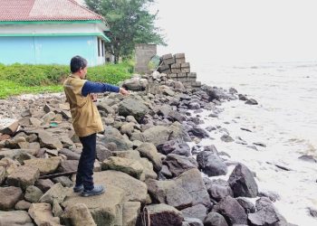 Abrasi Pantai Sarang di Rembang Akan Ditangani Tahun Ini