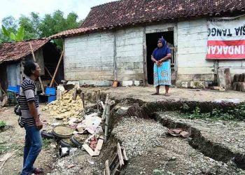 Tanah Ambles di Blora Diduga Akibat Intensitas Hujan Tinggi