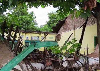 Bangunan SDN 02 Sambirejo di Pati Roboh Akibat Cuaca Buruk