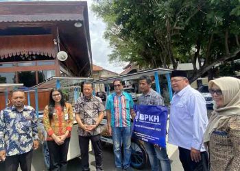 PKL di Kudus dapat Bantuan 50 Gerobak dan Tenda dari BPKH 3 PKL di Kudus dapat Bantuan 50 Gerobak dan Tenda dari BPKH