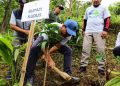 Bupati Kudus dan PWI Tanam Ratusan Bibit Pohon di Lereng Gunung Muria 14 Bupati Kudus dan PWI Tanam Ratusan Bibit Pohon di Lereng Gunung Muria