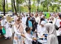 Jalan Sehat Tarhib Ramadan, Ribuan Siswa Padati Alun-Alun Kajen Pekalongan 12 Jalan Sehat Tarhib Ramadan, Ribuan Siswa Padati Alun-Alun Kajen Pekalongan