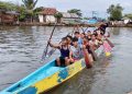3 Pekan Banjir Pekalongan, Atlet Dayung Terjun Jadi Relawan