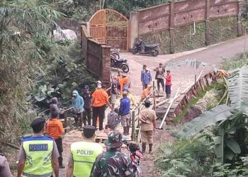 Jembatan di Sumowono Semarang Ambrol, Akses 2 Desa Sempat Terputus